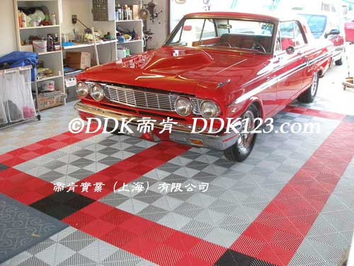 汽車貼膜的店地面用什么鋪裝好？「DDK-HB338」汽車美容貼膜店鋪地面的材料